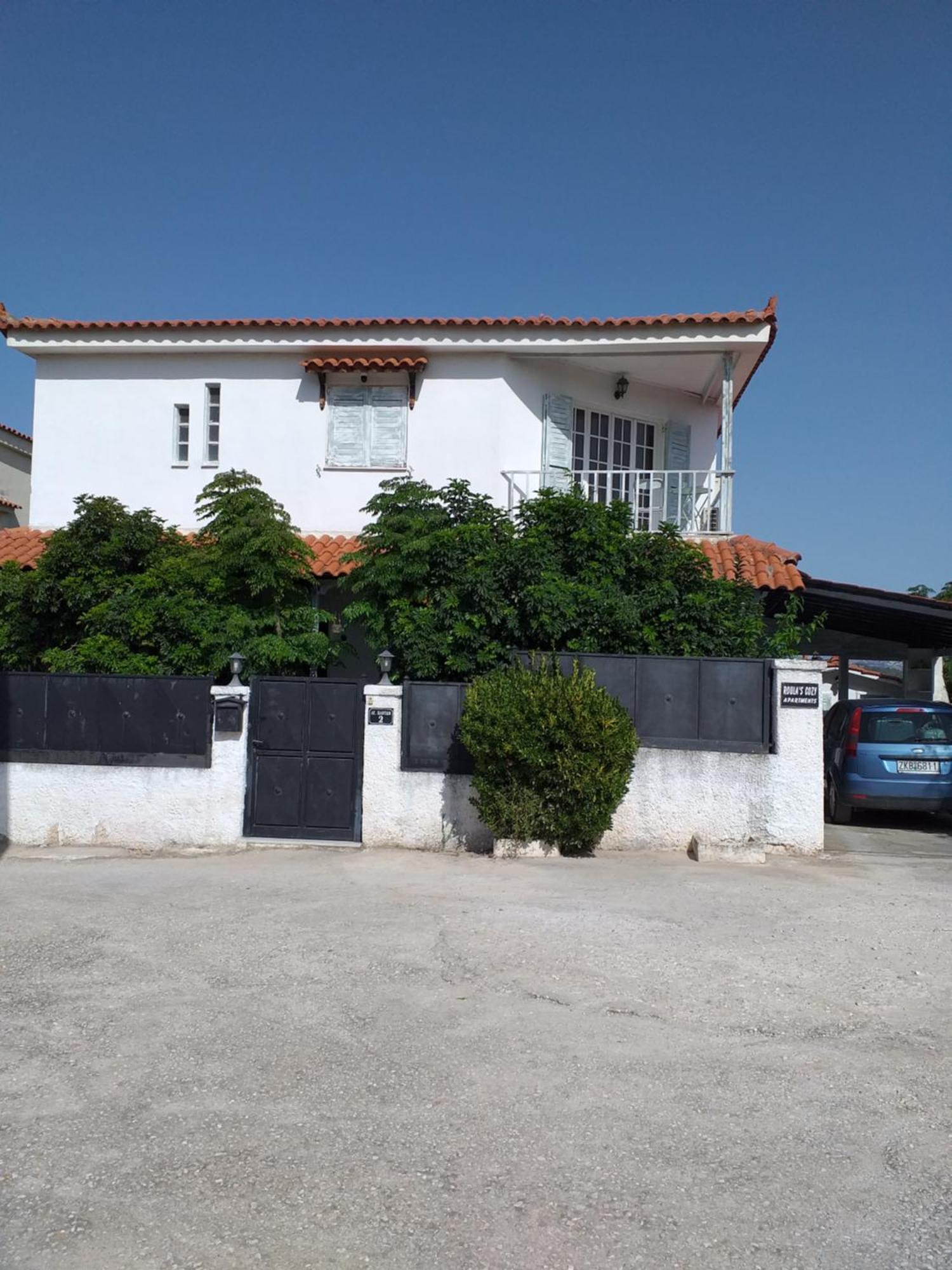Roulas Cozy Apartments Artemida  Exterior photo