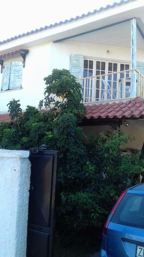 Roulas Cozy Apartments Artemida  Exterior photo