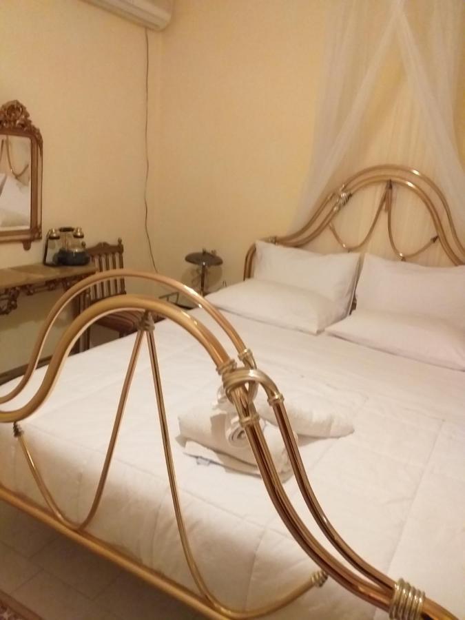 Roulas Cozy Apartments Artemida  Room photo